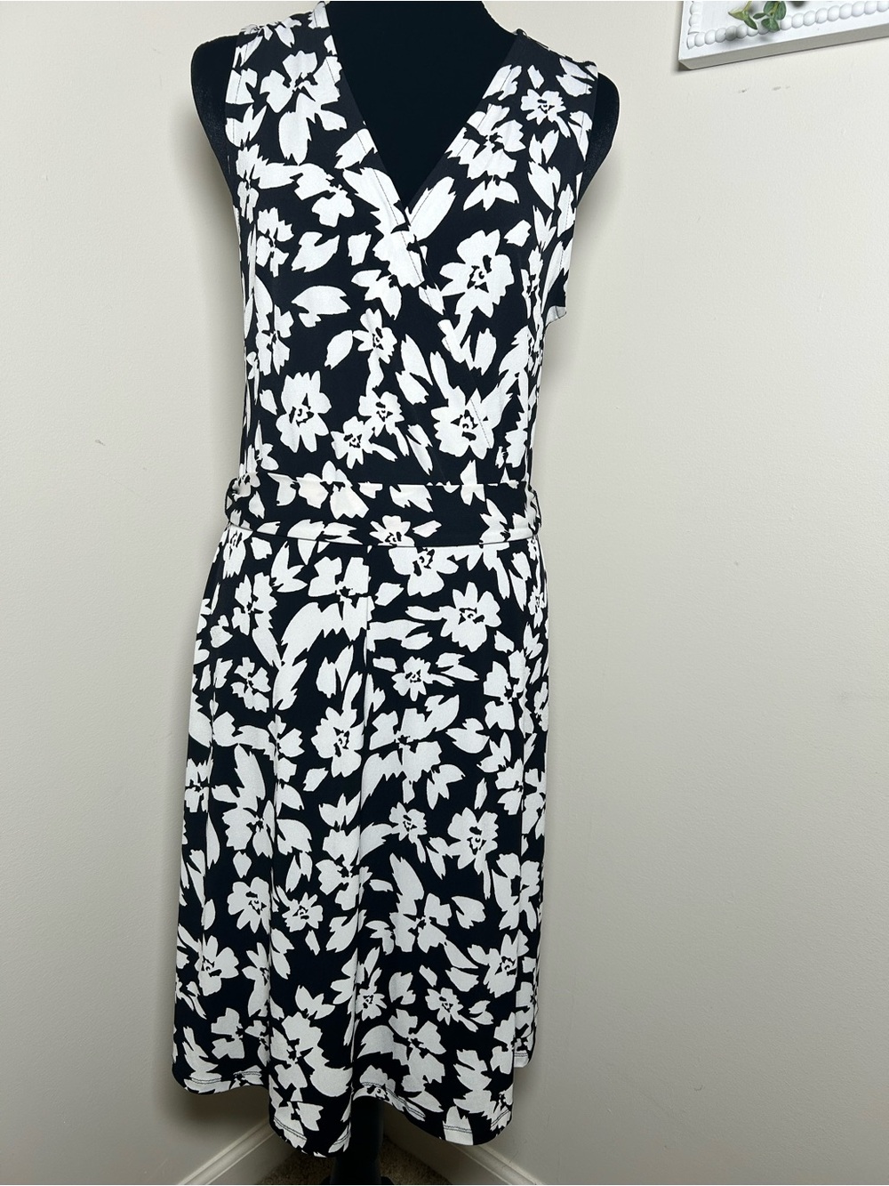 LOFT Black & White Floral Faux-Wrap Midi Dress